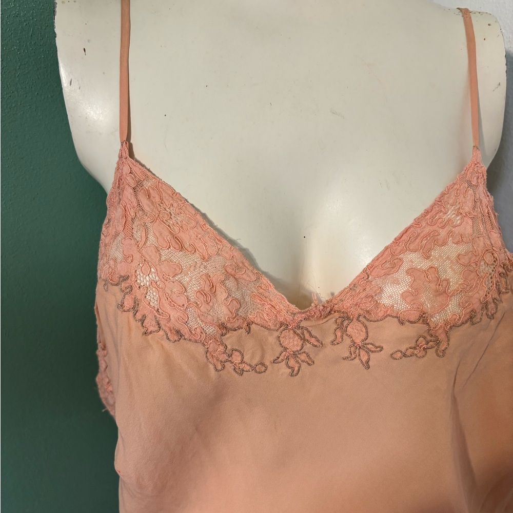Vintage 1930’s Peach Silk Lace Chemise Slip - Picture 2 of 9